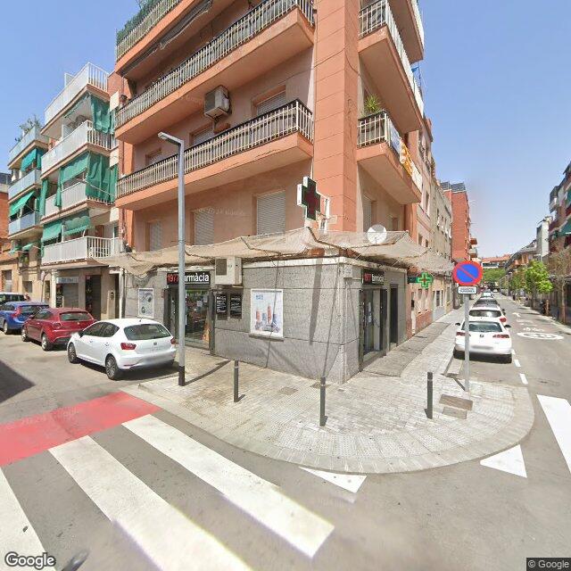 Street view near 1977 Farmàcia Glòria Terradas in Barcelona