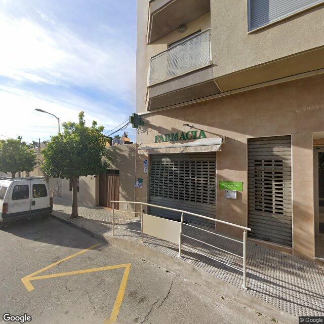 Street view near Alicia Campos Gil in Benejúzar