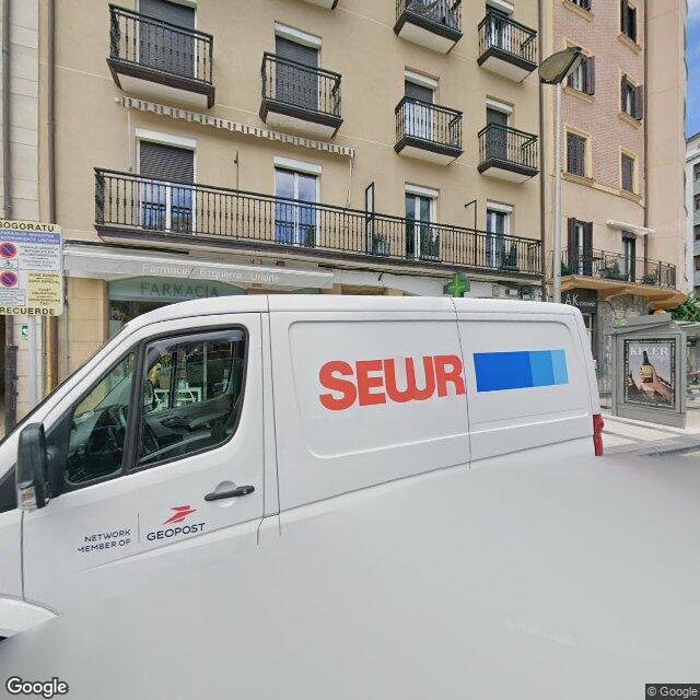 Street view near Alicia Uriarte Santos in Donostia / San Sebastián