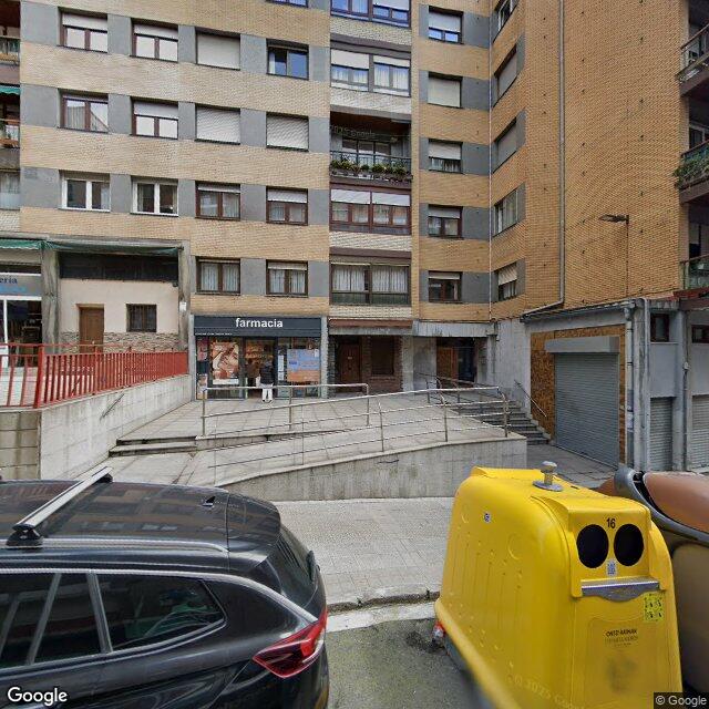 Street view near Ana Luisa Viniegra Arrieta in Basauri