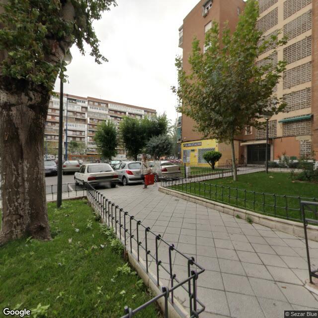 Street view near Ana Maria Gomez Rodriguez , Gonzalo Sáenz De Tejada Gómez in Leganés