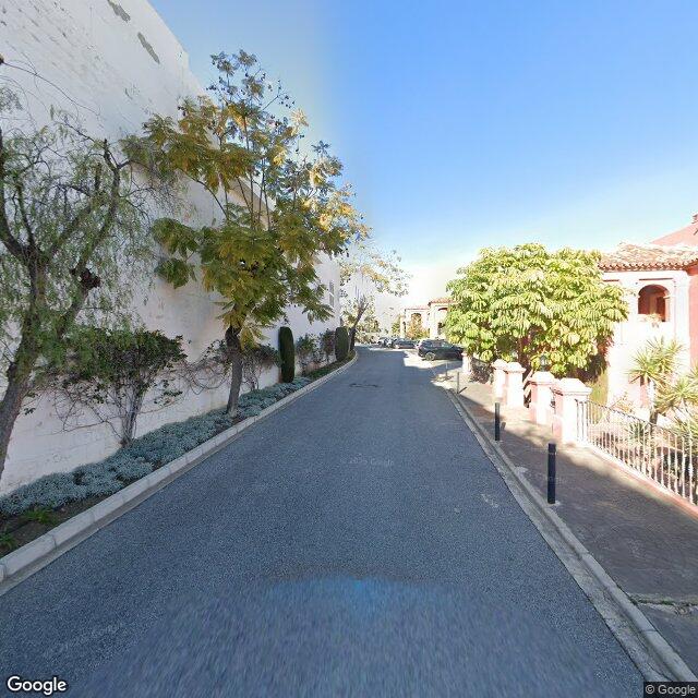 Street view near Anguis Cruz, Matias in Benahavis