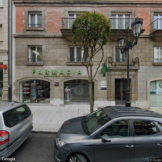 Street view near Asturias Once in Oviedo / Uviéu