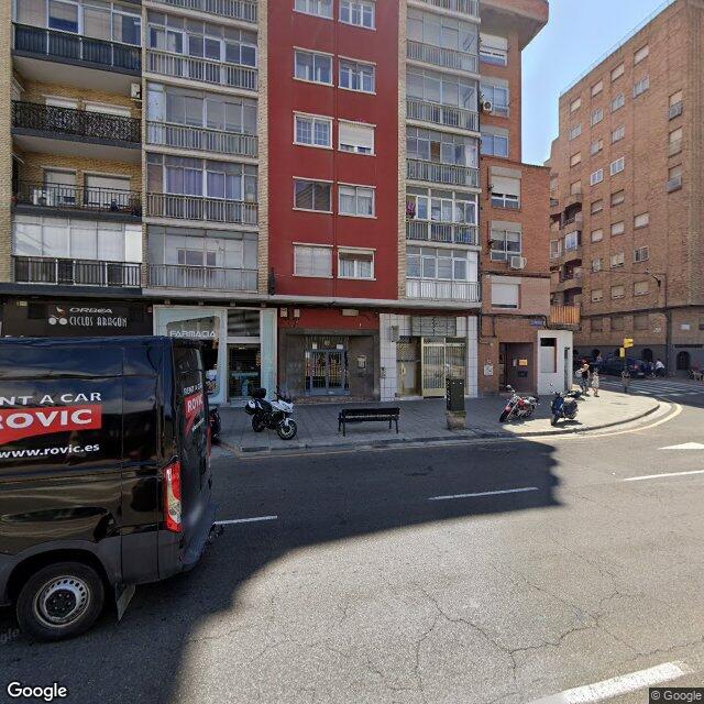 Street view near Augusto Hernández, Ángel José in Zaragoza