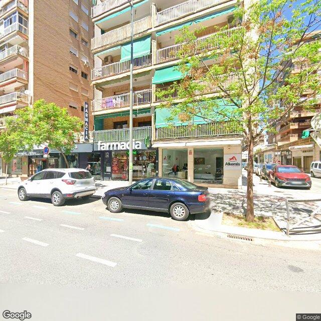 Street view near Botica Mirasol in Granada