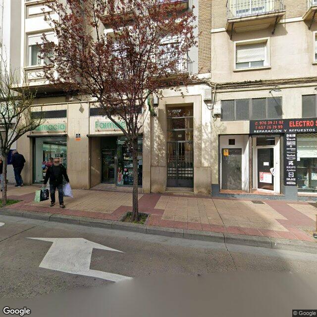 Street view near Calle De San Vicente De Paúl in Zaragoza