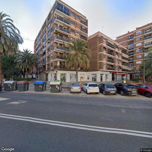 Street view near Campanar 39 in Valencia