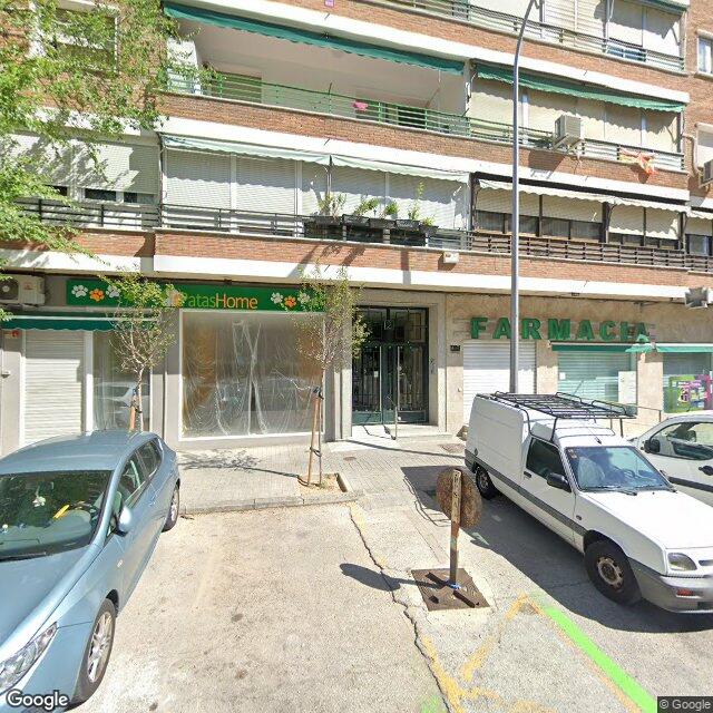 Street view near Cayetana Gomez Naranjo in Madrid