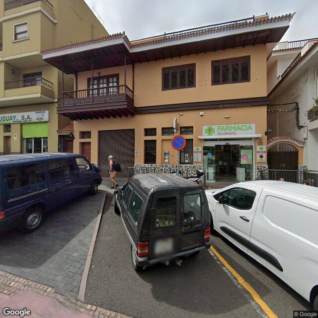 Street view near C.B. Farmacia A. Martínez Jordán in Icod de los Vinos