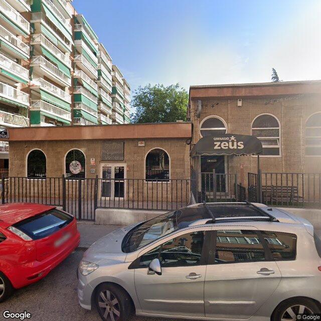 Street view near Cristina Zoraida Giannini in Madrid