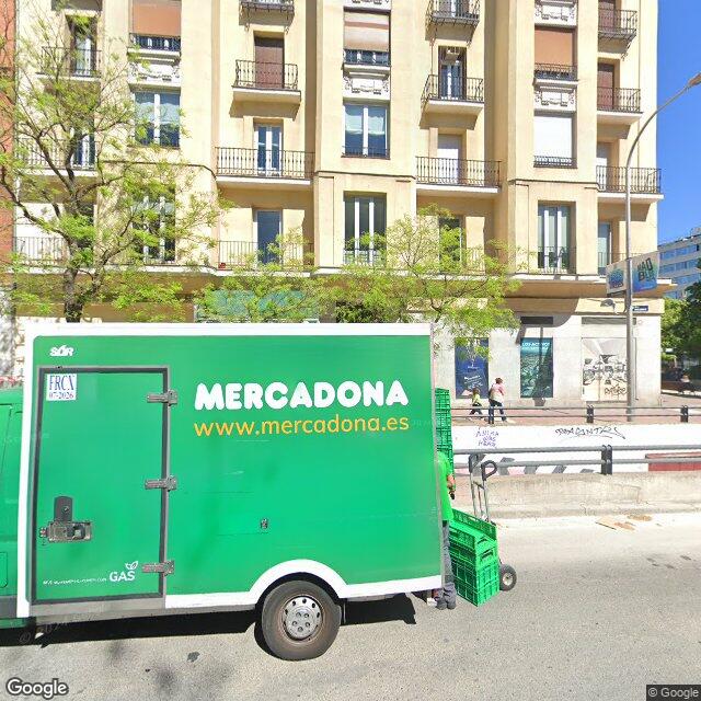 Street view near Esther Corral Merinero in Madrid