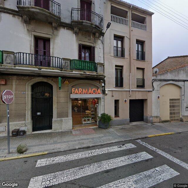 Street view near Farmàcia - Lda. Concepció Font I Sanahuja in Barcelona