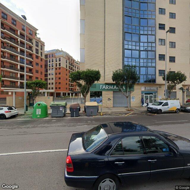 Street view near Farmàcia Alcalà Giner in Castelló de la Plana