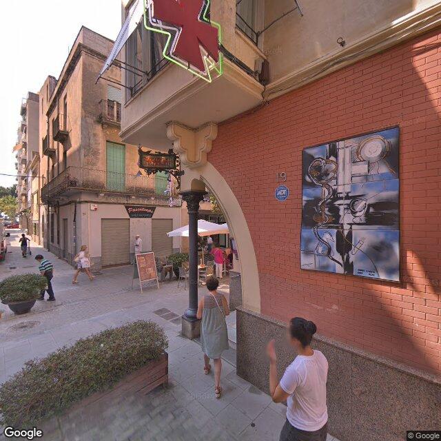 Street view near Farmàcia Andreu Valls in Gerona