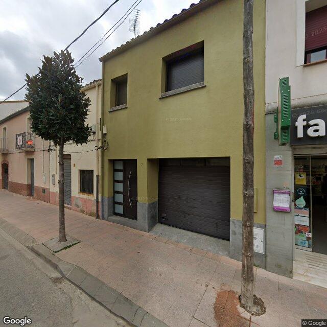Street view near Farmàcia Auladell Soliva, Teresa in Gerona