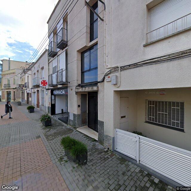 Street view near Farmàcia Avilés Cortés, Montserrat in Barcelona