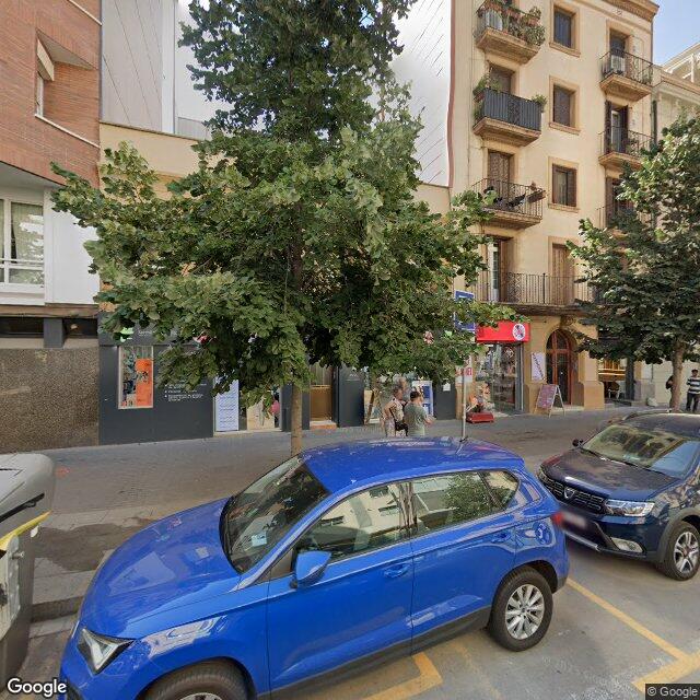 Street view near Farmàcia Bardina Cortés, Josep M. in Barcelona