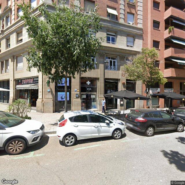 Street view near Farmàcia Barturen Echeverría, Begoña in Barcelona