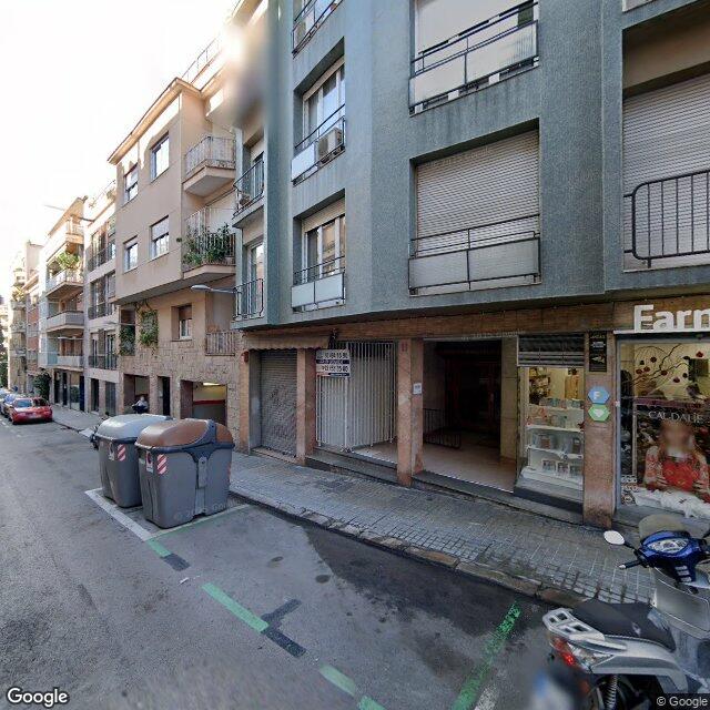 Street view near Farmàcia Bassas Costa, Josefina in Barcelona