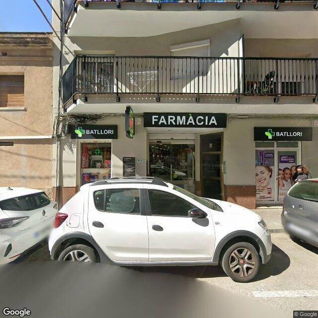 Street view near Farmàcia Batllori Calbó, Xavier in Barcelona