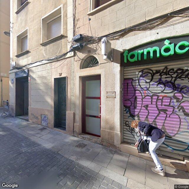 Street view near Farmàcia Bernal Boronat, Carlota in Barcelona