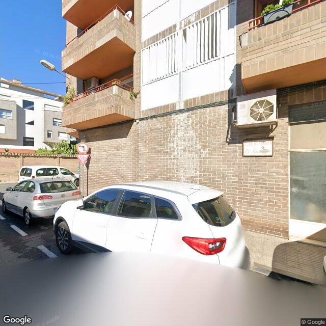 Street view near Farmàcia Bertomeu Lázaro, Maria Teresa in Tortosa