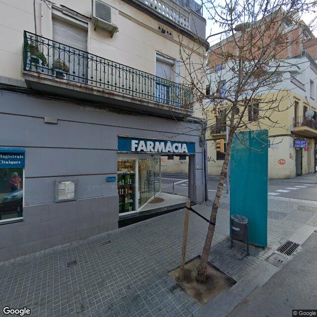 Street view near Farmàcia Bertran Gómez - Camacho Pelaez in Barcelona