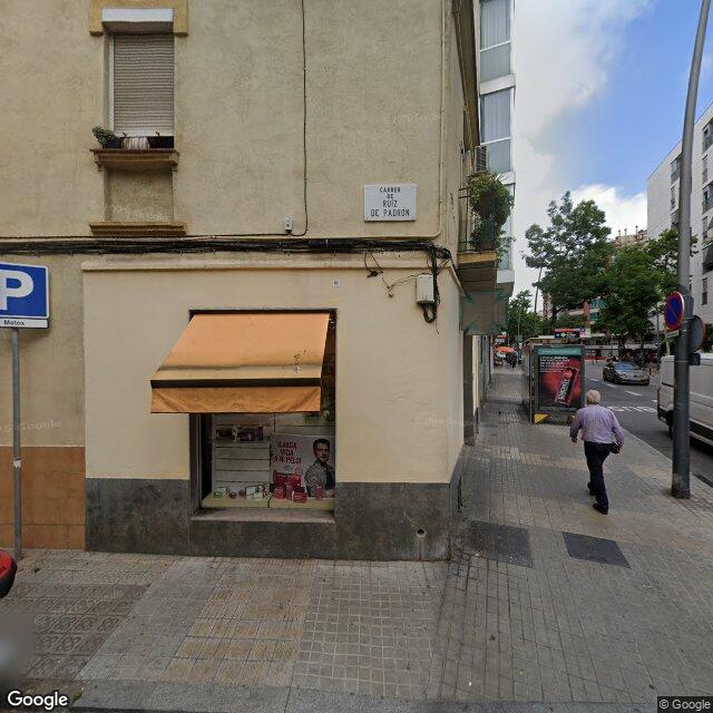 Street view near Farmàcia Blanch Boris, Maria Josep in Barcelona