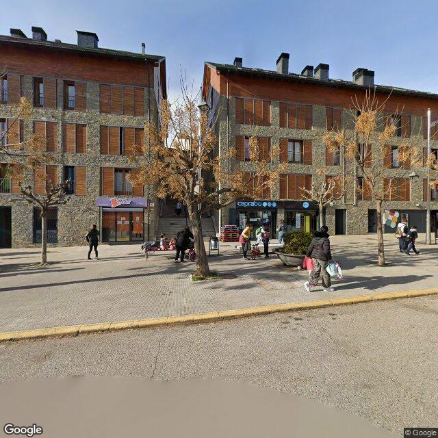 Street view near Farmàcia Borrás Obradó, M. Carme in Lérida