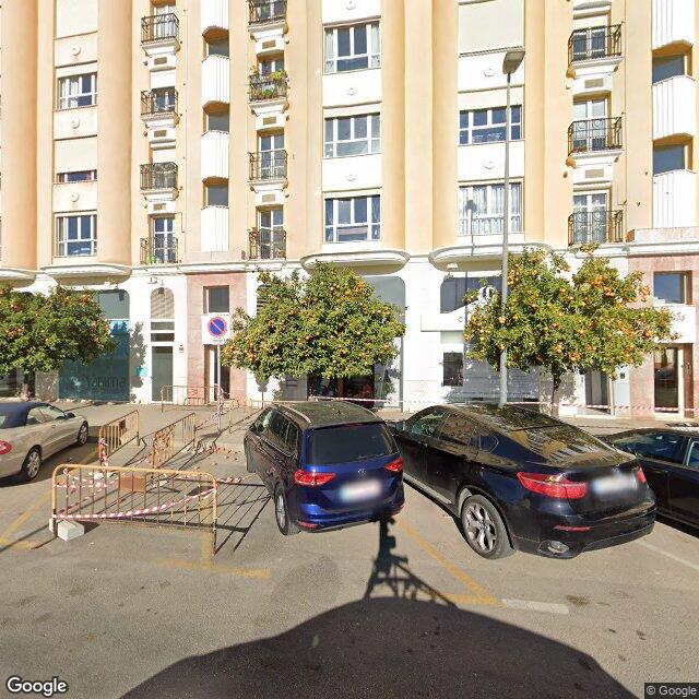 Street view near Farmàcia Brines in Dénia