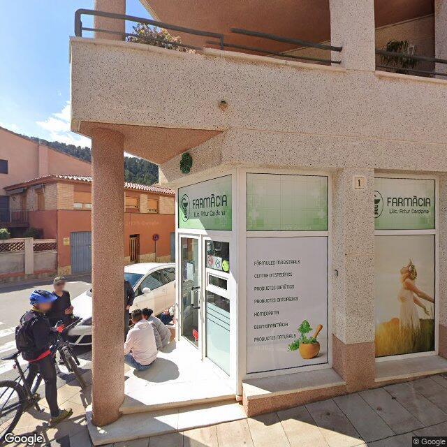 Street view near Farmàcia Cardona Regada, Artur in Barcelona