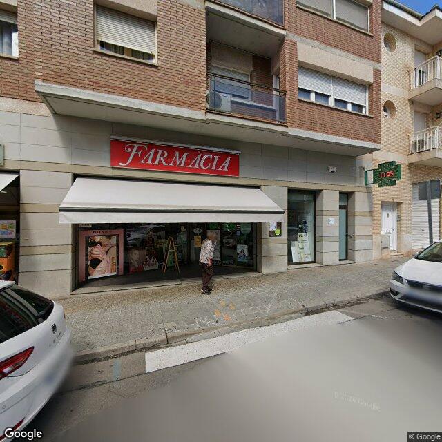 Street view near Farmàcia Carme Simats Vila in Barcelona