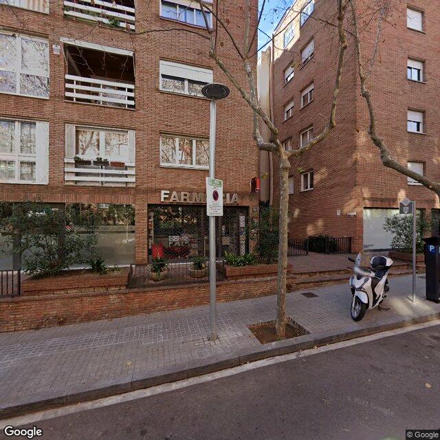 Street view near Farmàcia Clara García Brosa in Barcelona