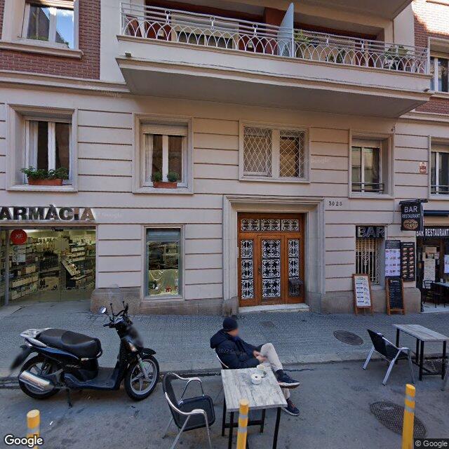 Street view near Farmàcia Coll Colomer, Montserrat in Barcelona
