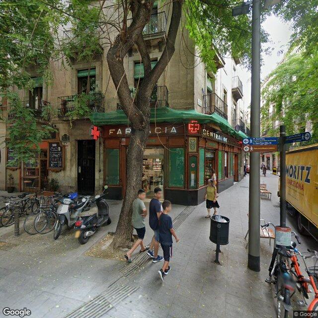 Street view near Farmàcia Comas Castellà, Maria Nieves in Barcelona