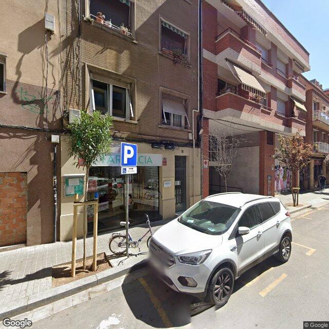 Street view near Farmàcia Cristina Corral Sánchez in Barcelona
