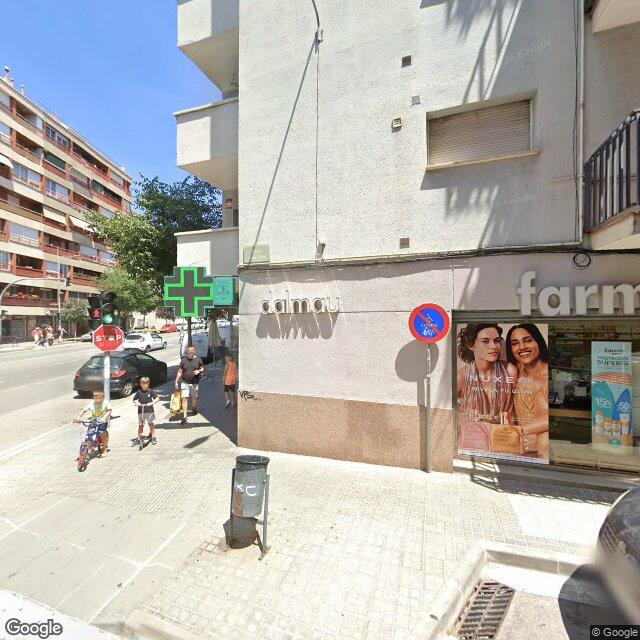 Street view near Farmàcia Dalmau in Barcelona