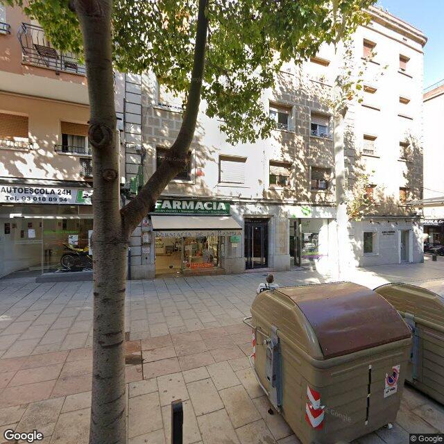 Street view near Farmàcia De La Rambla in Barcelona