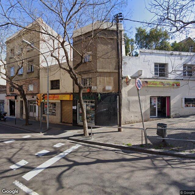 Street view near Farmàcia Duch Foradat, M. Dolors in Barcelona