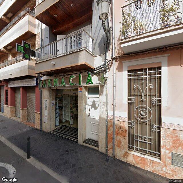 Street view near Farmàcia Eduardo Dominguez Moliner in Valencia
