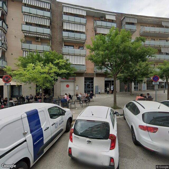 Street view near Farmàcia Elisa Barreda Pallarès in Barcelona