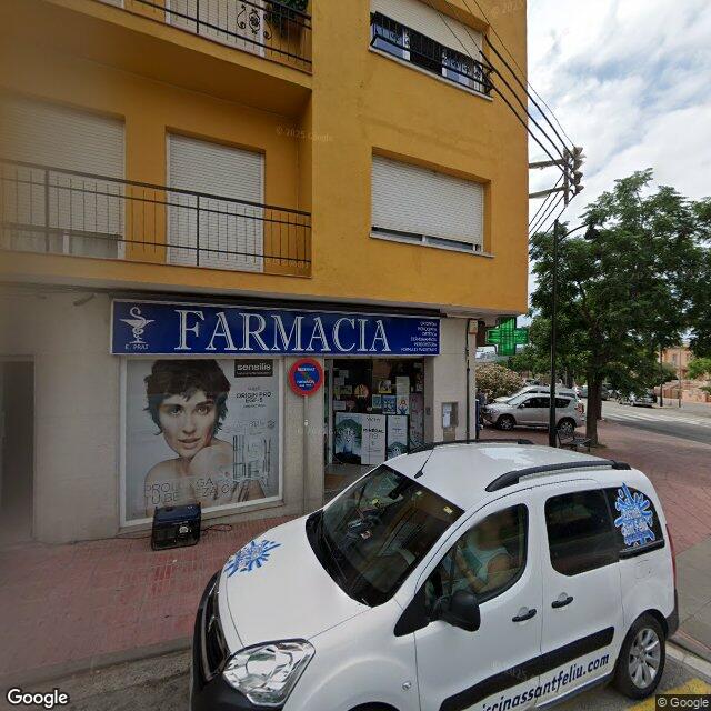 Street view near Farmàcia Eloi Prat Monguio in Gerona