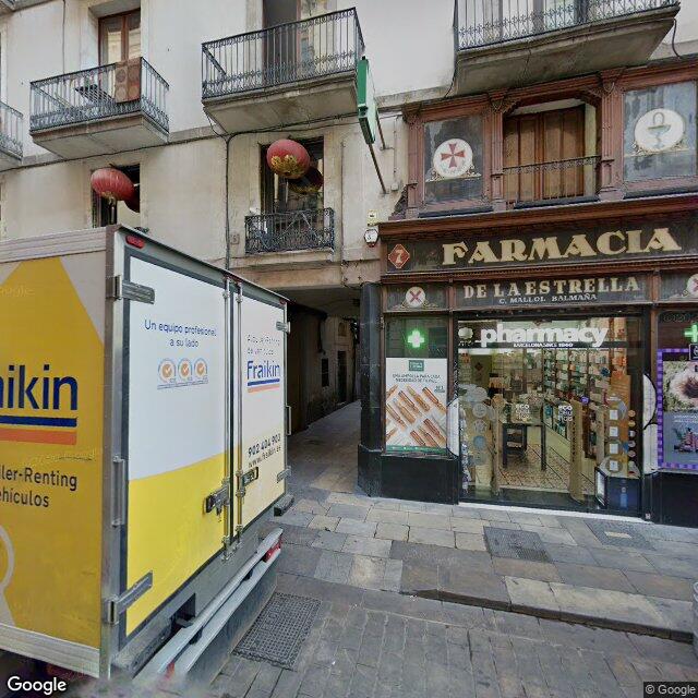 Street view near Farmàcia Enrich Esteve, Anna in Barcelona