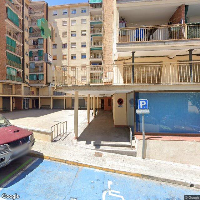 Street view near Farmàcia Fàbregas in Barcelona