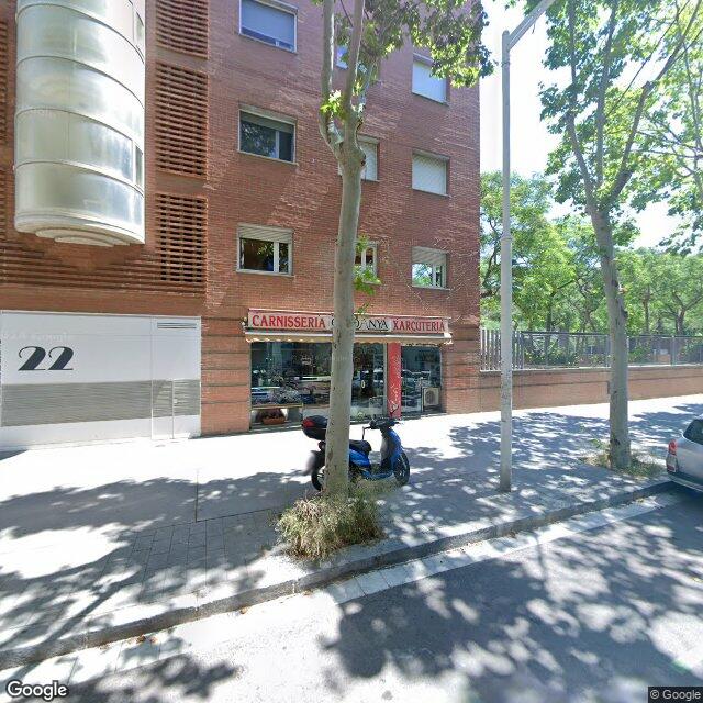Street view near Farmàcia Fando Reynes, Neus in Barcelona