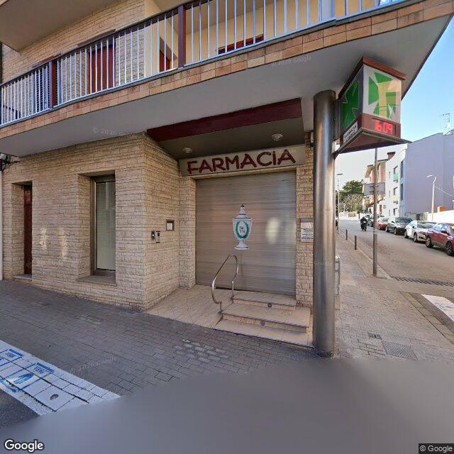 Street view near Farmàcia Farré Buxaderas, Josep in Barcelona