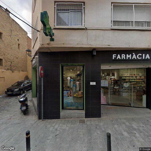 Street view near Farmàcia Ferran Palacios Serrano in Barcelona