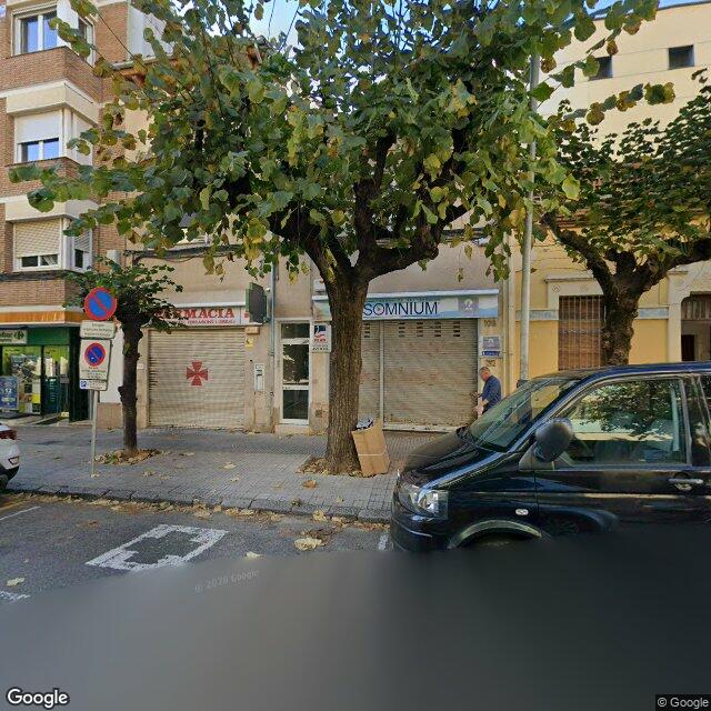 Street view near Farmàcia Ferrarons Girbau, Francesc in Barcelona