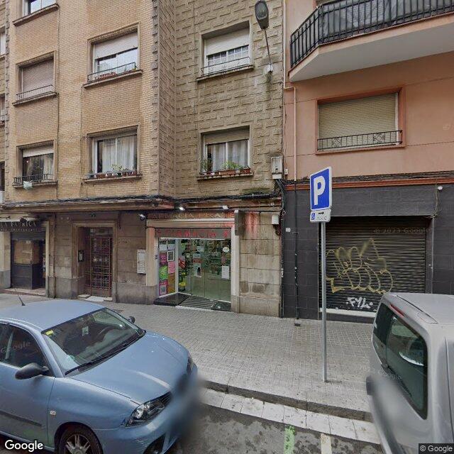 Street view near Farmàcia Gabaldón Flotats, Albert in Barcelona