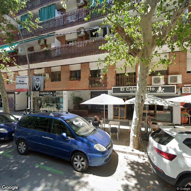 Street view near Farmàcia García Moros, M. Pilar in Barcelona